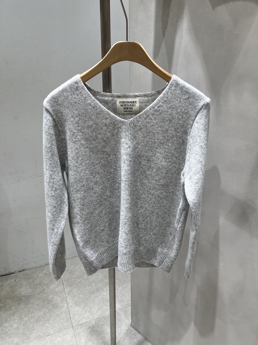 EVERCOMMERCE METICULOUSLY DESIGNED韓國直郵女裝新款時尚針織衫EVERCOMMERCE METICULOUSLY DESIGNED針織衫圖色3