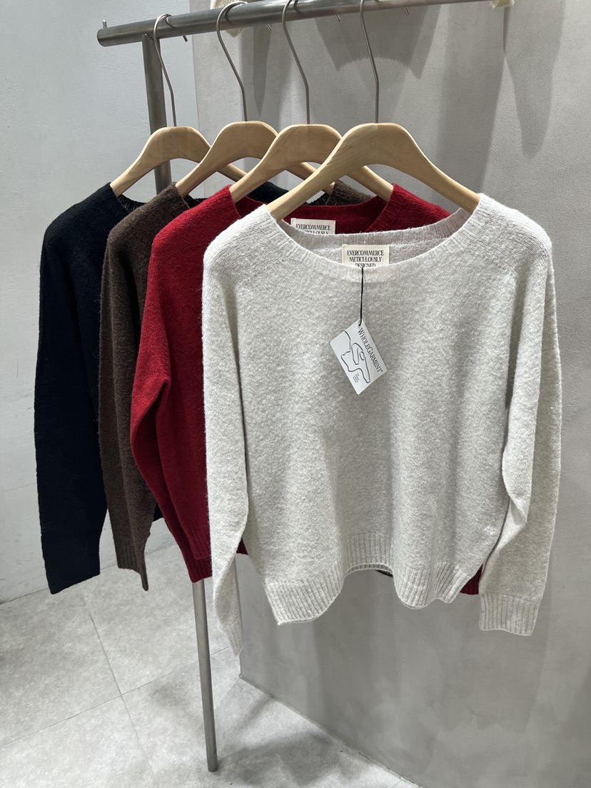 EVERCOMMERCE METICULOUSLY DESIGNED韓國直郵女士新款人氣針織衫EVERCOMMERCE METICULOUSLY DESIGNED針織衫