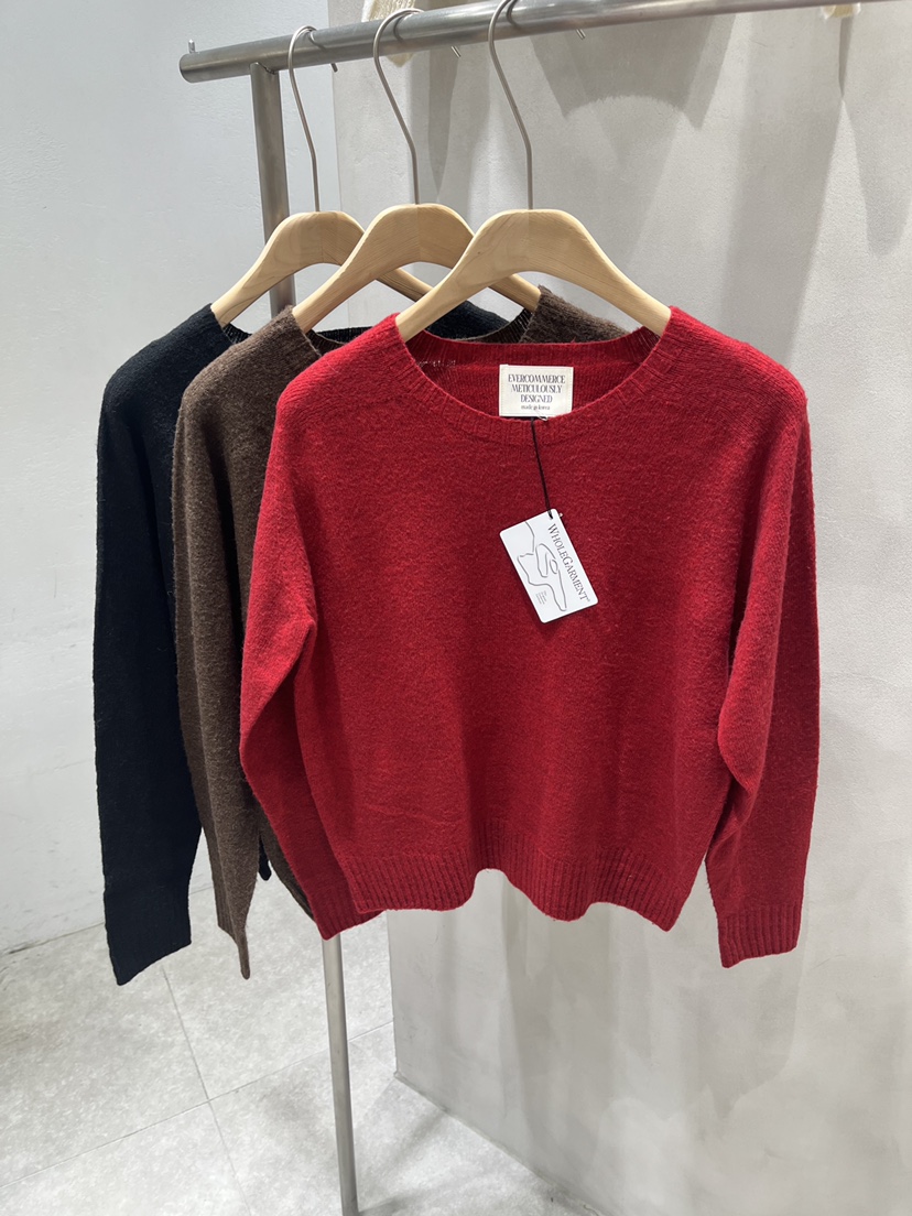 EVERCOMMERCE METICULOUSLY DESIGNED韓國直郵女士新款人氣針織衫EVERCOMMERCE METICULOUSLY DESIGNED針織衫