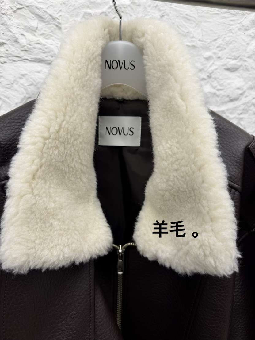 NOVUS東大門實拍女裝新品人氣休閑時尚皮衣毛領可拆可拆卸NOVUS皮衣
