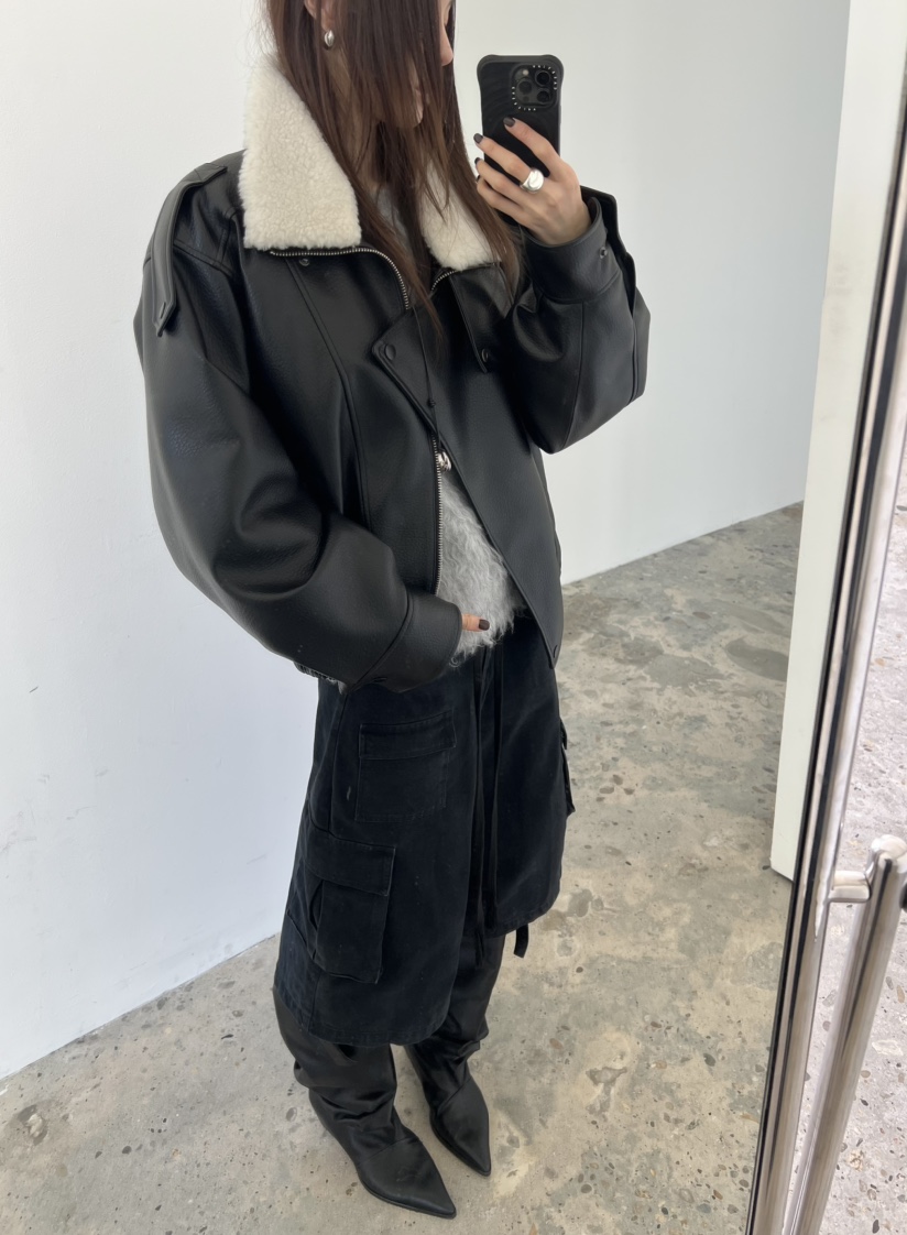 NOVUS東大門實拍女裝新品人氣休閑時尚皮衣毛領可拆可拆卸NOVUS皮衣