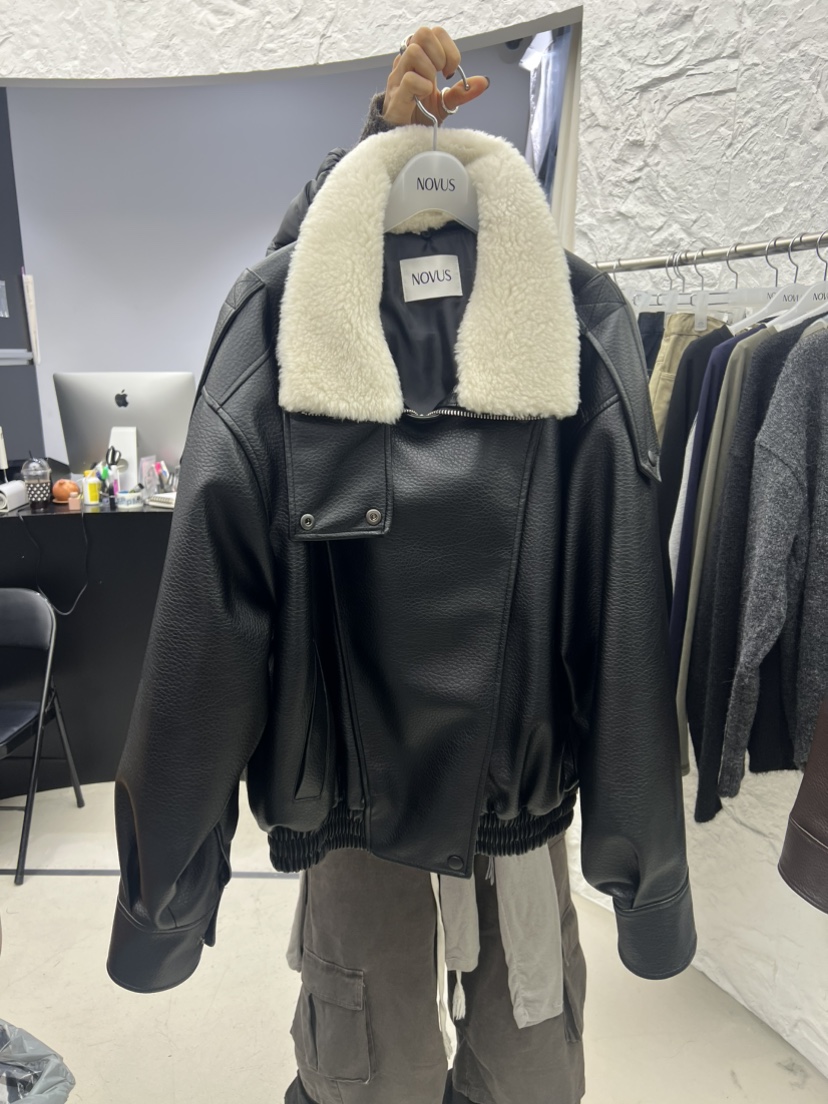 NOVUS東大門實拍女裝新品人氣休閑時尚皮衣毛領可拆可拆卸NOVUS皮衣圖色2