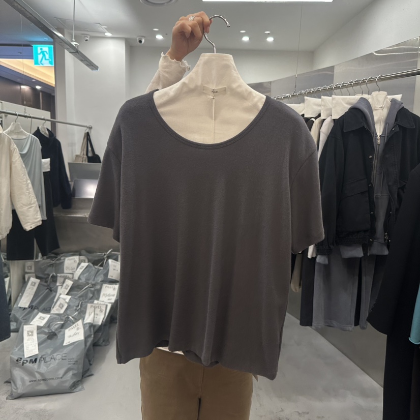 PAVEL韓國直郵女士新品人氣時尚熱賣休閑真品推薦T恤PAVELT恤圖色4墨色