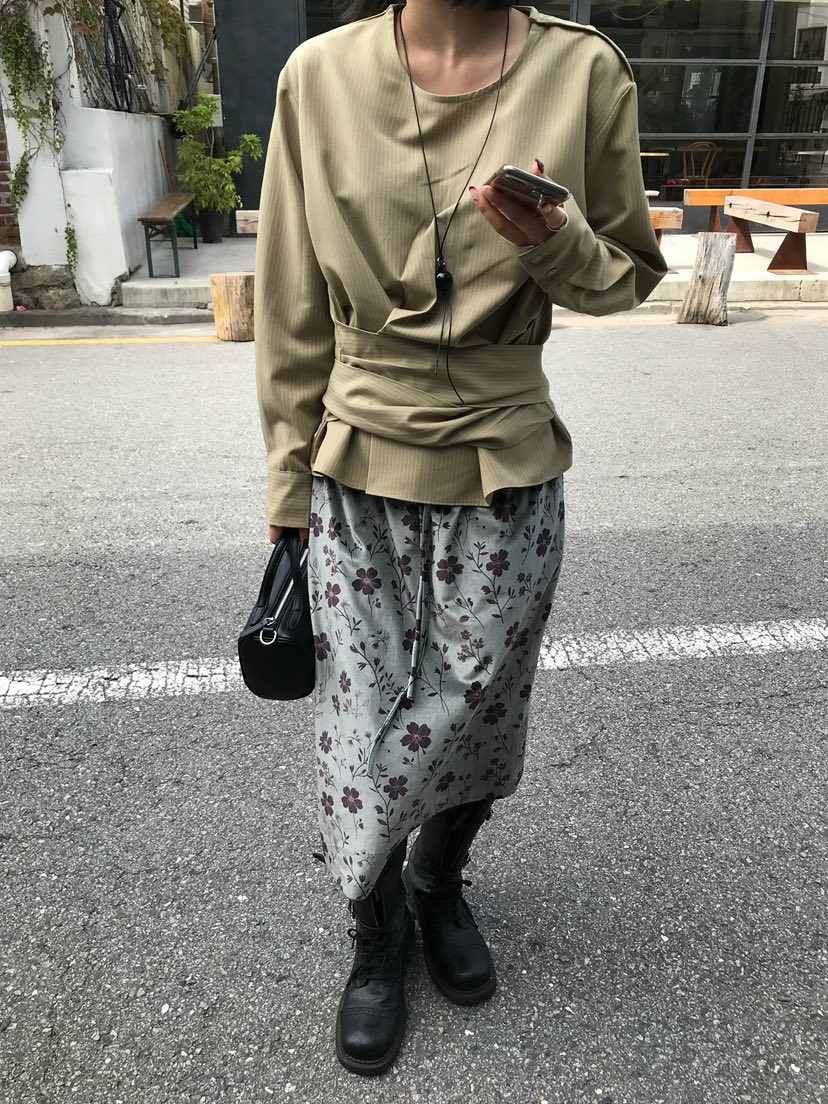 ESCHER韓國代購女士新品推薦時尚休閑熱賣真品襯衫蕾絲衫ESCHER襯衫/蕾絲衫