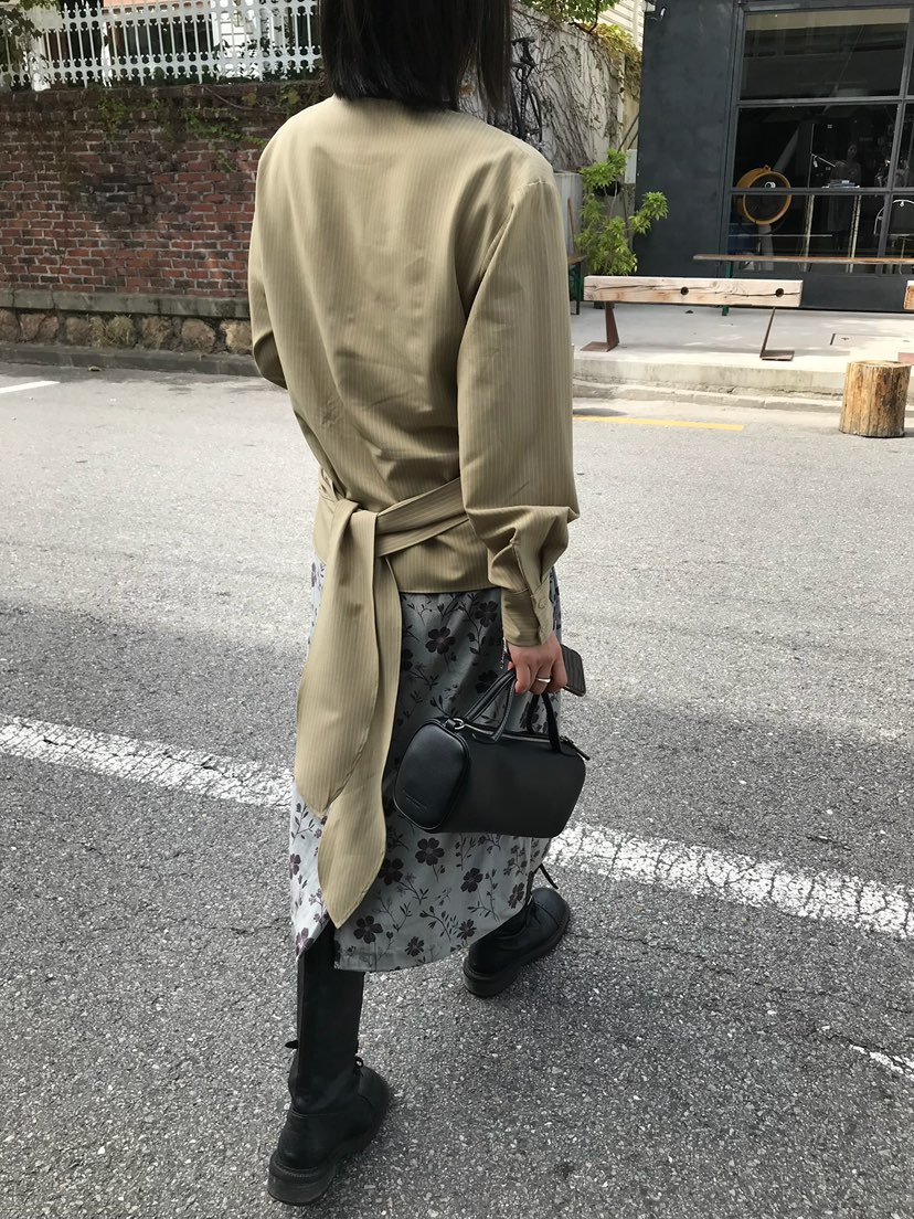 ESCHER韓國代購女士新品推薦時尚休閑熱賣真品襯衫蕾絲衫ESCHER襯衫/蕾絲衫