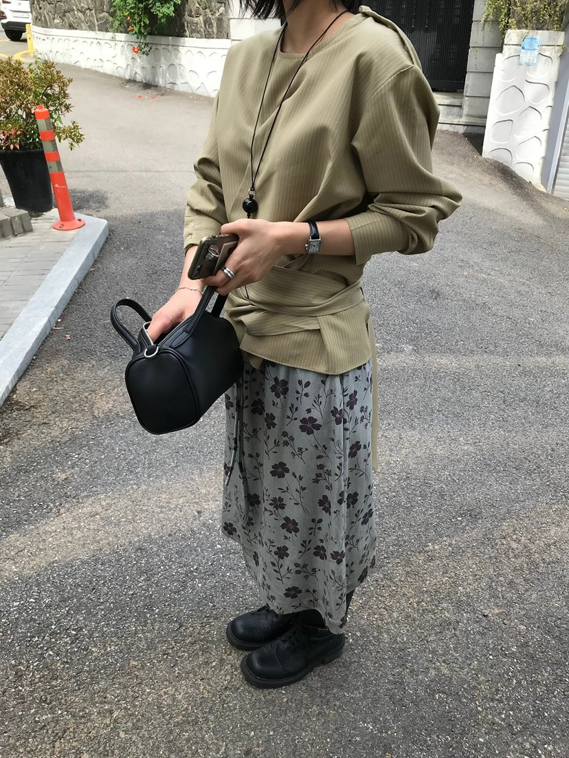 ESCHER韓國代購女士新品推薦時尚休閑熱賣真品襯衫蕾絲衫ESCHER襯衫/蕾絲衫