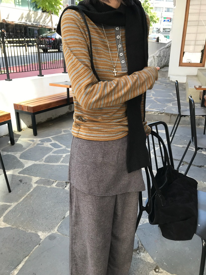 ESCHER東大門直郵女裝新款推薦人氣時尚真品休閑熱賣長袖T恤ESCHER長袖T恤