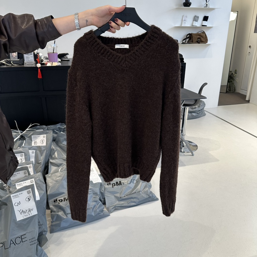 OSOO東大門實拍女裝新品時尚人氣真品熱賣休閑毛衣馬海毛V領OSOO毛衣圖色3棕色