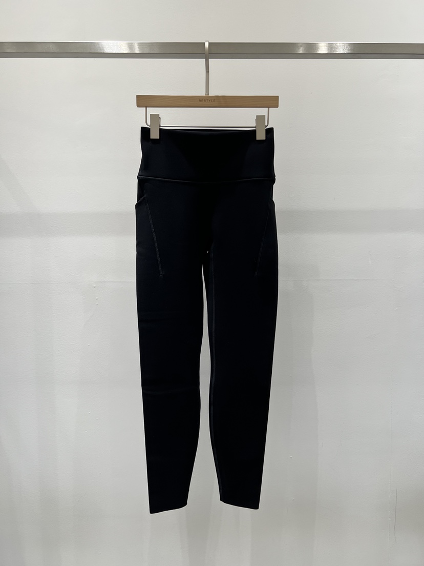 RE STYLE-Q東大門直郵女裝新品熱賣打底褲鯊魚褲抓絨開衩RE STYLE打底褲/鯊魚褲圖色2