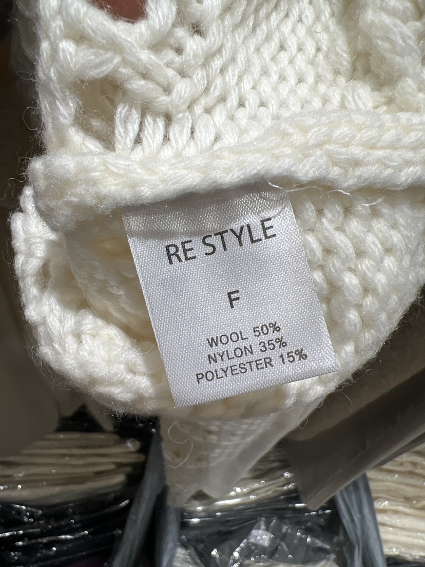 RE STYLE-Q韓國代購女裝新品熱賣時尚推薦人氣毛衣開衫RE STYLE毛衣