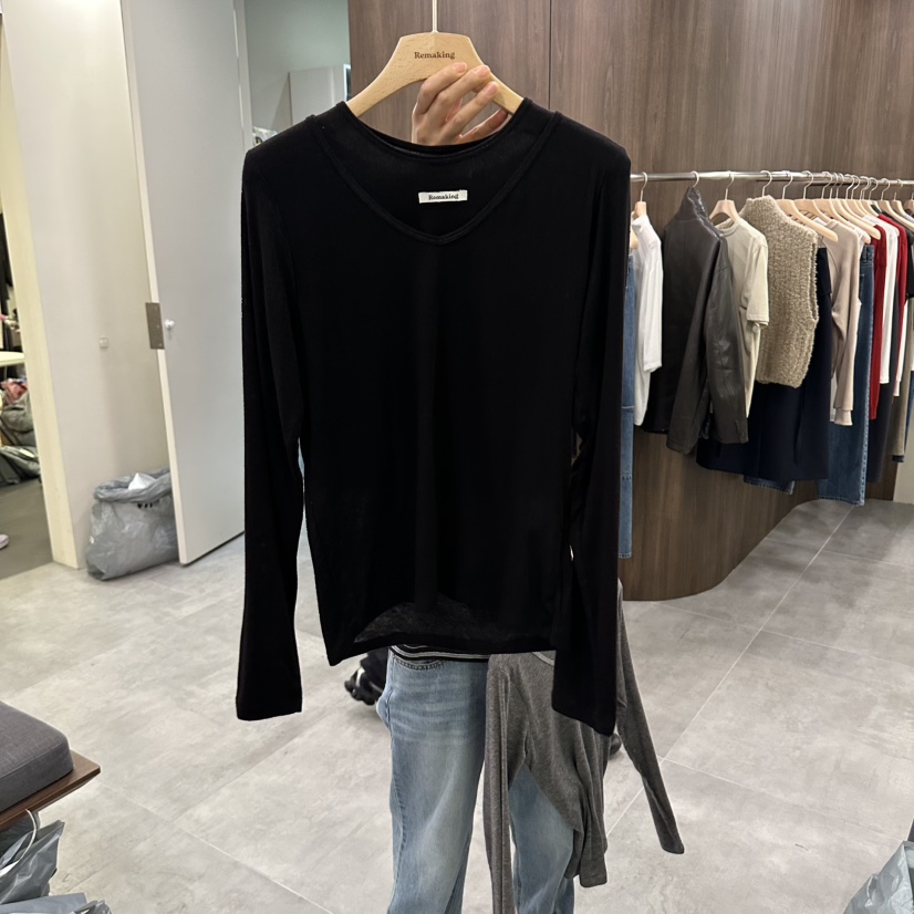 URBANSTORY/REMAKING東大門實拍女士新品推薦真品長袖T恤Remaking/URBANSTORY長袖T恤圖色4黑色