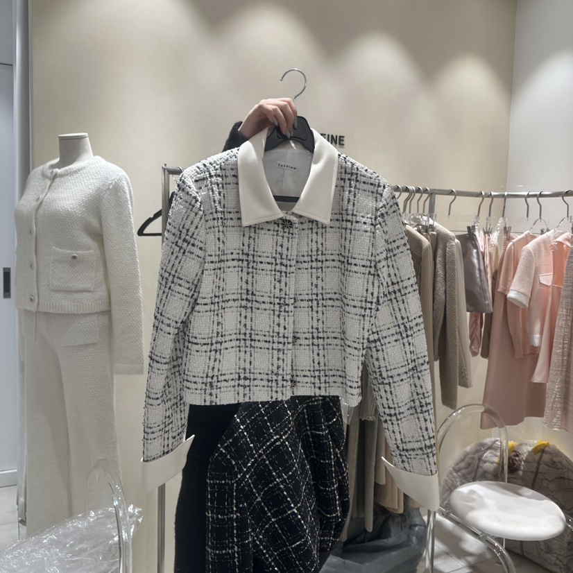 LAFFINE-P韓國直郵女裝新款時尚休閑真品人氣熱賣推薦夾克LAFFINE-P夾克圖色1