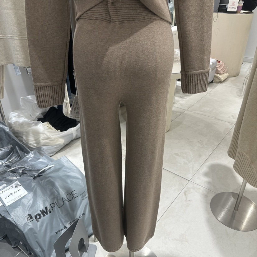 LAFFINE-P東大門直郵女士新品時尚人氣熱賣休閑推薦休閑褲LAFFINE-P休閑褲