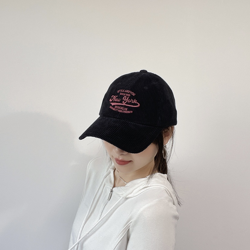 LOVELY HAT東大門直郵女裝新品推薦時尚熱賣休閑人氣帽子LOVELY HAT帽子