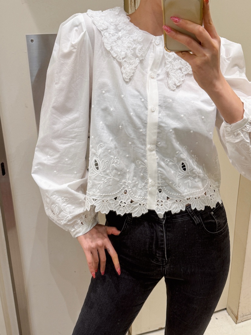 81 MARKET-L東大門直郵女士新品休閑熱賣時尚襯衫蕾絲衫81 MARKET-L襯衫/蕾絲衫