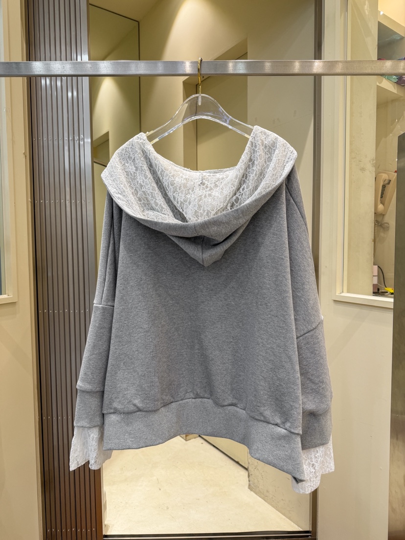 81 MARKET-L東大門直郵女士新款熱賣推薦人氣真品衛衣蕾絲81 MARKET-L衛衣