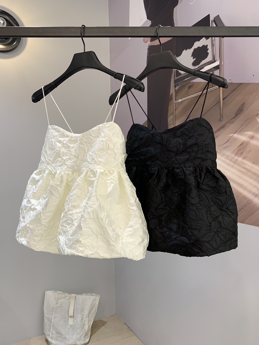 SOFTNESS韓國直郵女裝新款時尚休閑熱賣真品吊帶背心提花Softness/Cosmic吊帶/背心