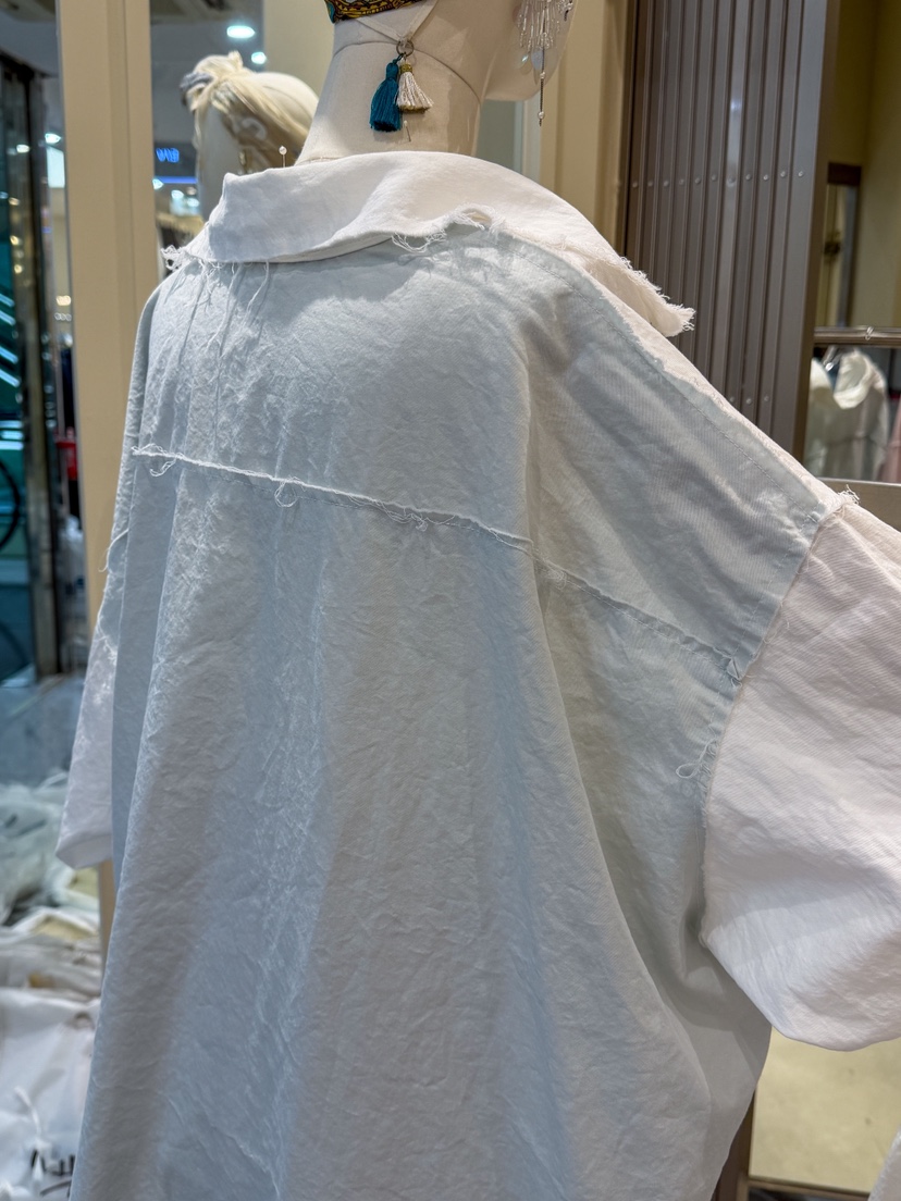 81 MARKET-L韓國直郵女裝新品休閑真品人氣熱賣襯衫蕾絲衫81 MARKET-L襯衫/蕾絲衫