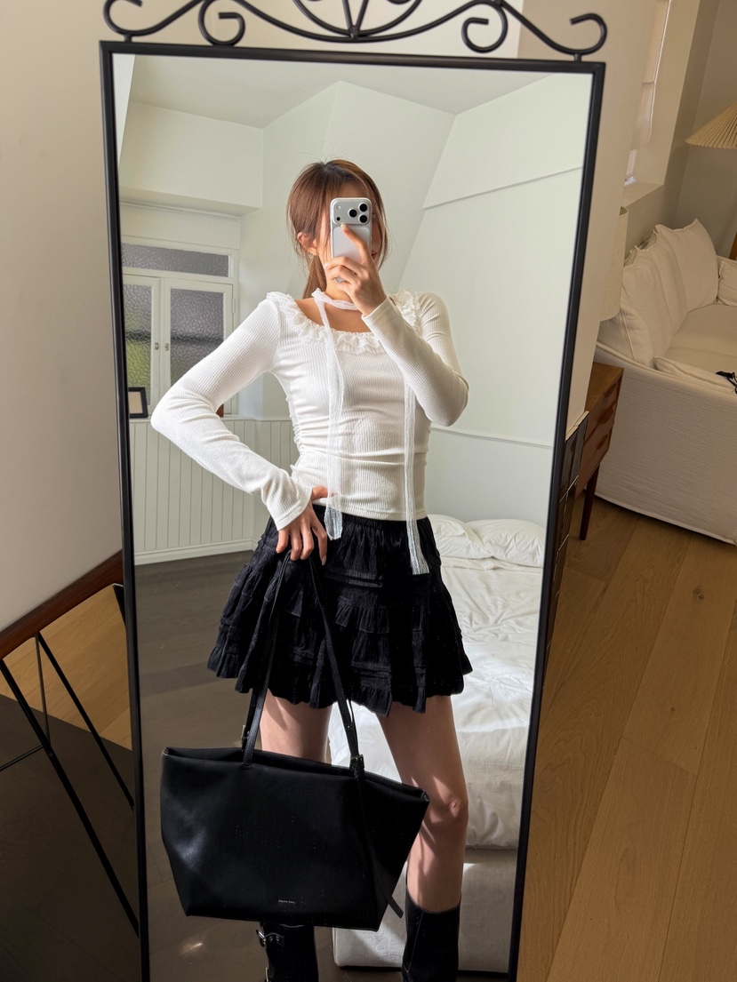 81 MARKET-L東大門代購女士新款休閑熱賣短裙天鵝絨褶裥81 MARKET-L短裙