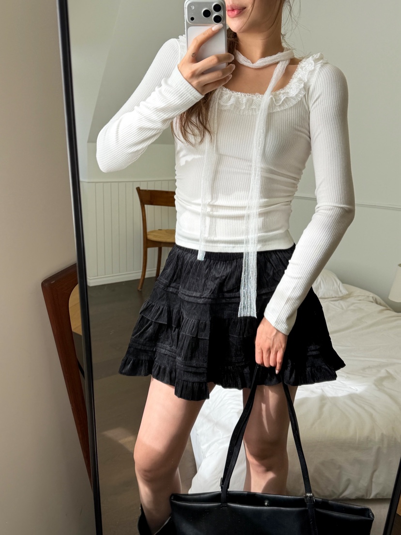 81 MARKET-L東大門代購女士新款休閑熱賣短裙天鵝絨褶裥81 MARKET-L短裙
