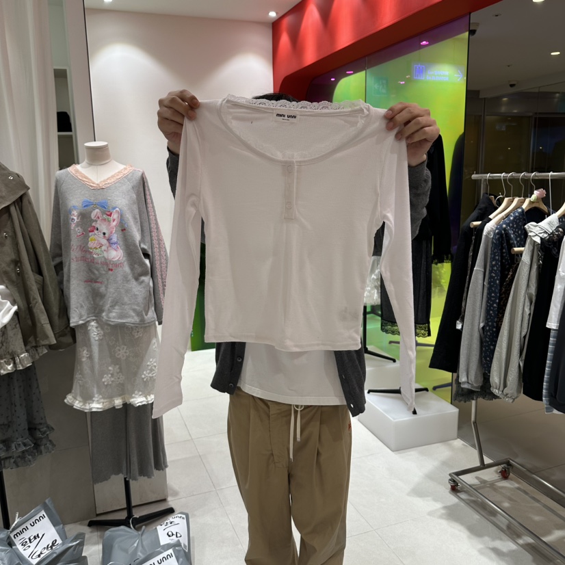 MINI UNNI韓國代購女士新品休閑時尚推薦真品熱賣長袖T恤MINI UNNI長袖T恤圖色1