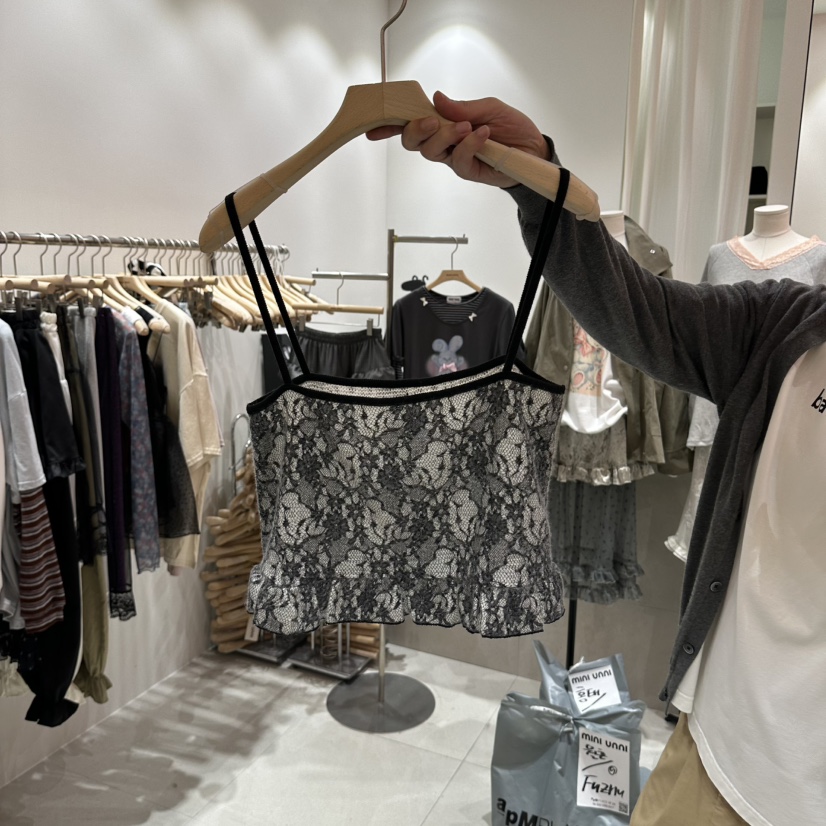 MINI UNNI東大門直郵女裝新款休閑熱賣人氣推薦吊帶背心MINI UNNI吊帶/背心