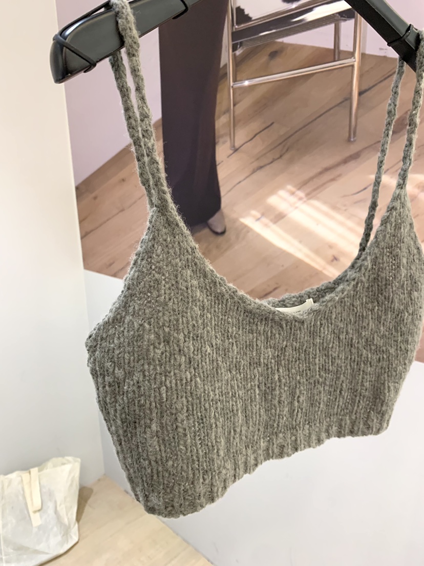 SOFTNESS東大門實拍女士新品真品休閑熱賣時尚推薦吊帶背心Softness/Cosmic吊帶/背心