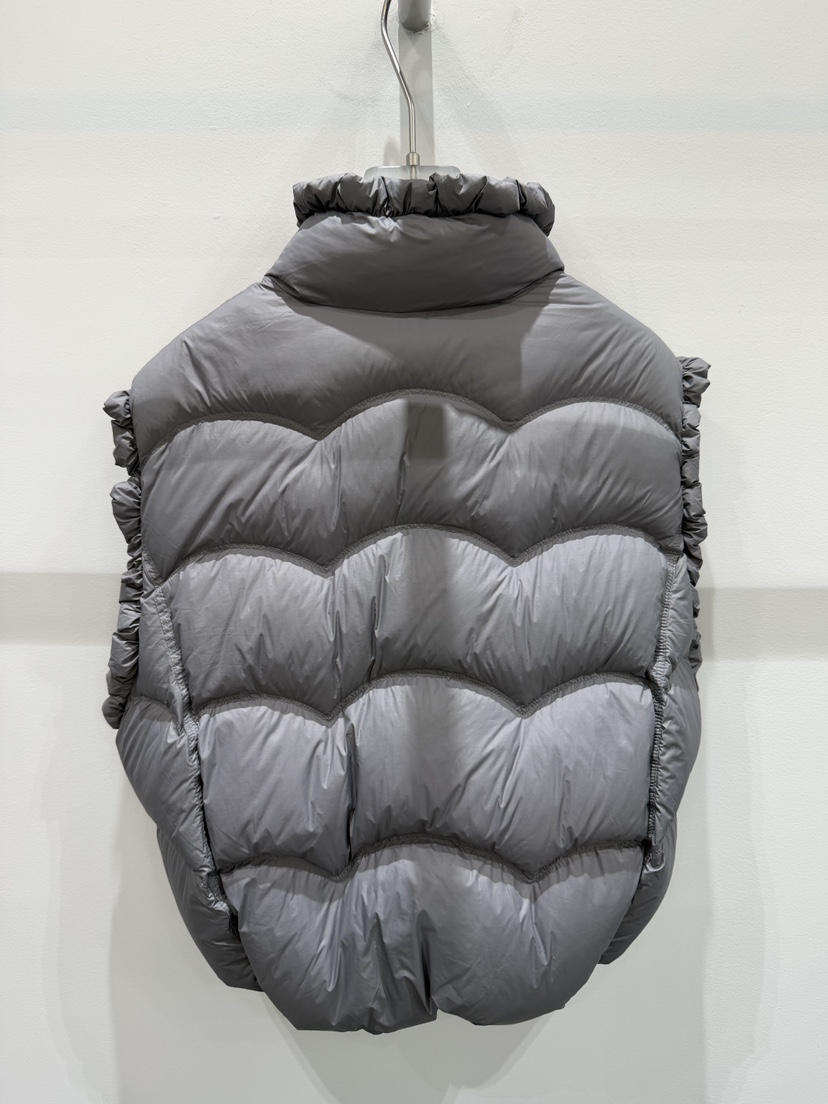 LOOKK/MIMME東大門實拍女裝新品推薦人氣馬甲荷葉邊加厚LOOKK/MIMME馬甲