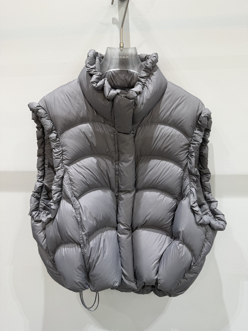 LOOKK/MIMME東大門實拍女裝新品推薦人氣馬甲荷葉邊加厚LOOKK/MIMME馬甲圖色1
