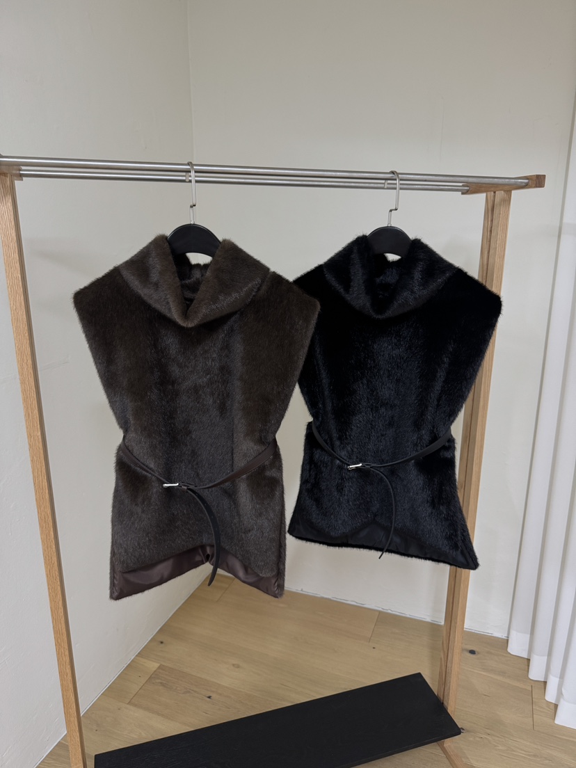 BLACK PIG/BERTO韓國代購女裝新款休閑吊帶背心不含腰帶BLACK PIG/BERTO吊帶/背心