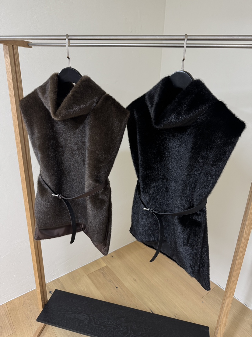 BLACK PIG/BERTO韓國代購女裝新款休閑吊帶背心不含腰帶BLACK PIG/BERTO吊帶/背心
