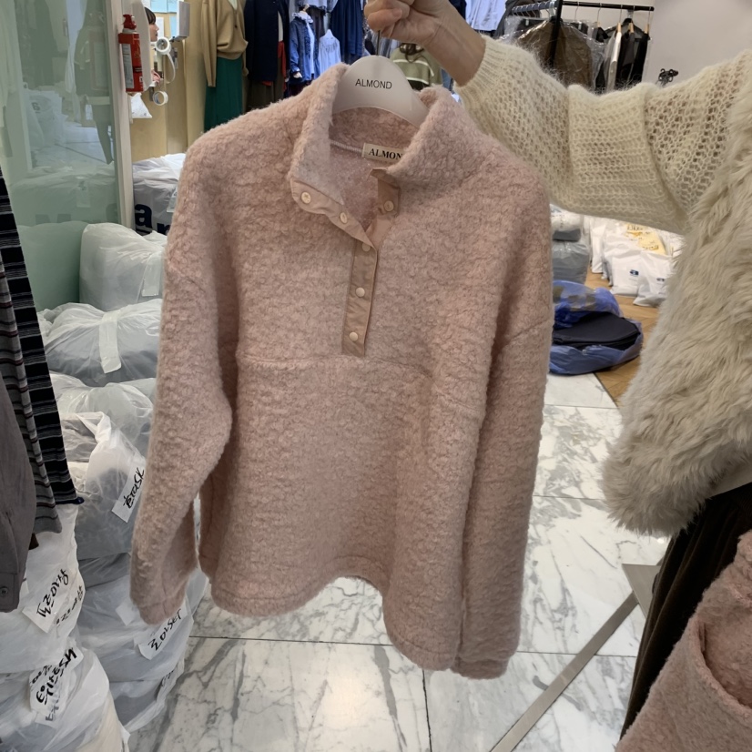 ALMOND韓國代購女裝新品真品熱賣休閑時尚人氣推薦衛衣ALMOND衛衣圖色3