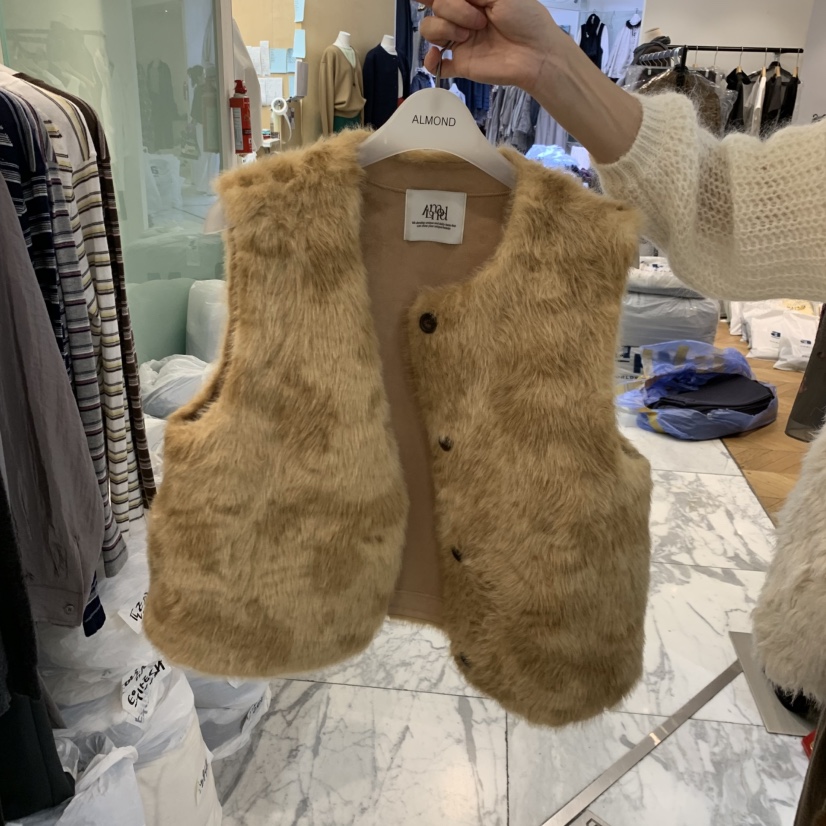 ALMOND東大門代購女裝新款人氣時尚真品休閑熱賣馬甲羊皮ALMOND馬甲圖色1