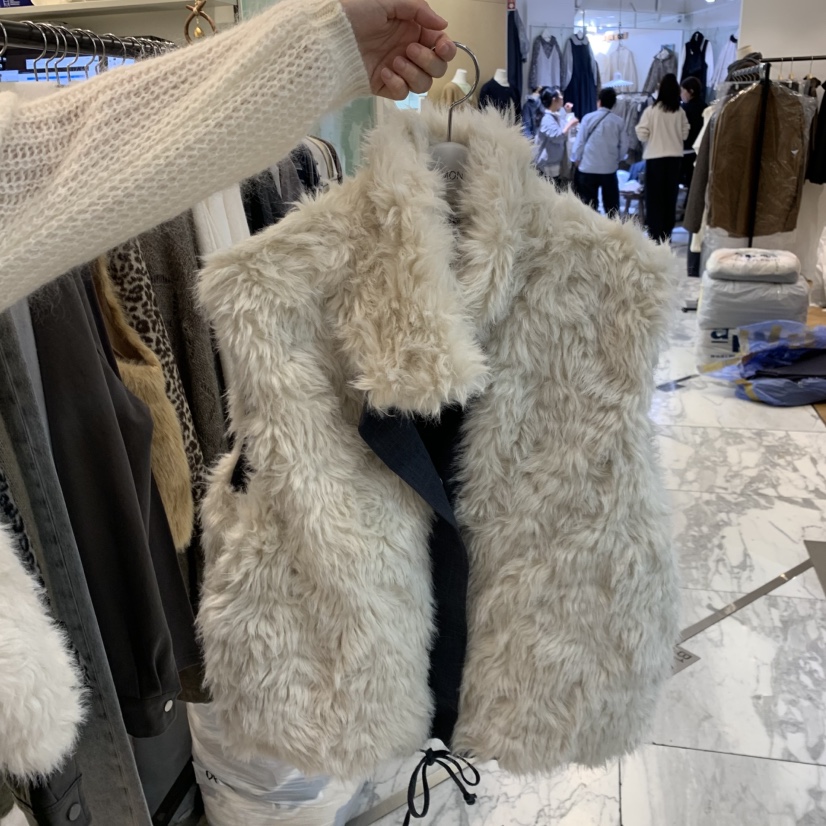 ALMOND東大門實拍女裝新品人氣熱賣馬甲不含內搭兩面雙面ALMOND馬甲圖色2墨