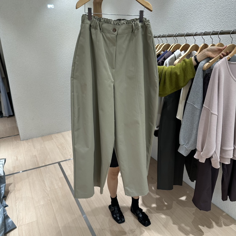 EPIC-S東大門直郵女裝新品熱賣休閑時尚推薦真品人氣休閑褲EPIC-S休閑褲圖色1卡其色