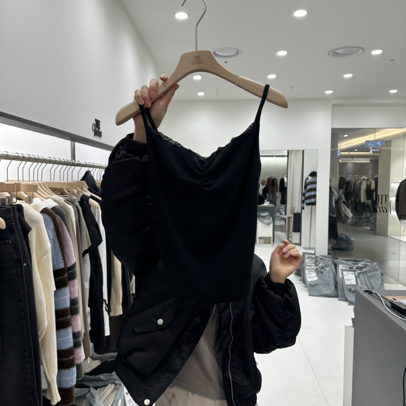 THE VALUE東大門實拍女裝新品真品吊帶背心蕾絲褶皺無袖THE VALUE吊帶/背心圖色3黑色