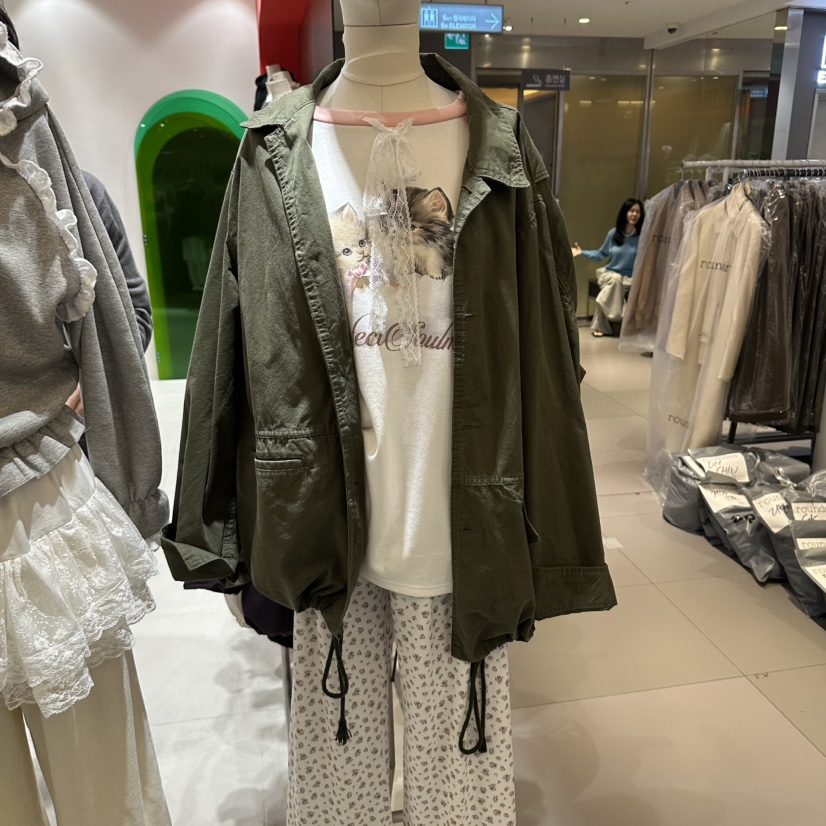 MINI UNNI東大門實拍女裝新品真品熱賣人氣時尚休閑夾克MINI UNNI夾克圖色1