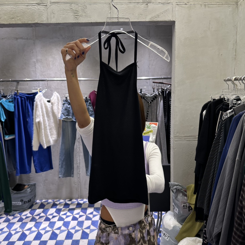 AMOUR韓國直郵女裝新款時尚推薦休閑熱賣真品人氣吊帶背心AMOUR吊帶/背心圖色3