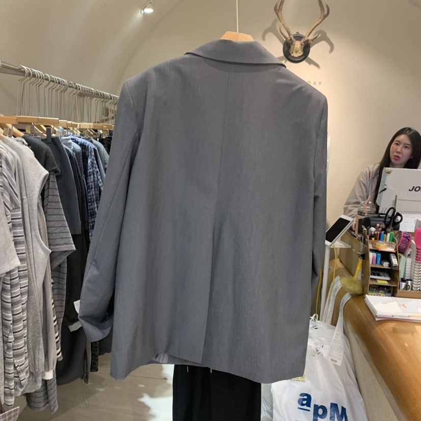 BLACKFRIDAY韓國直郵女裝新款推薦人氣時尚真品休閑熱賣夾克BLACK FRIDAY夾克