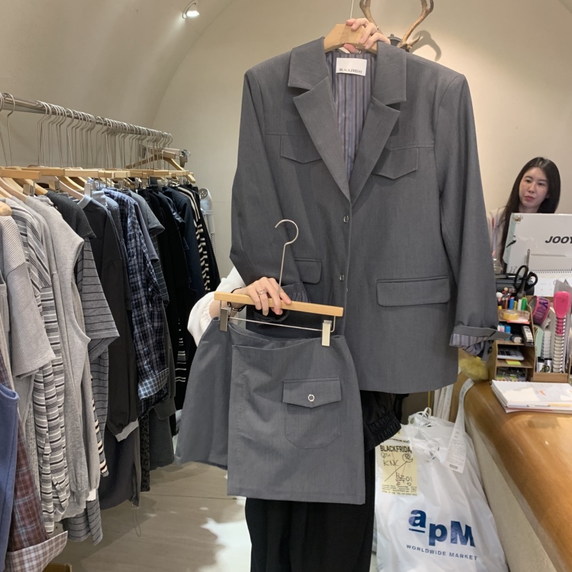 BLACKFRIDAY韓國直郵女裝新款推薦人氣時尚真品休閑熱賣夾克BLACK FRIDAY夾克