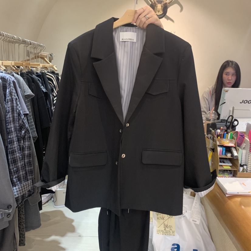 BLACKFRIDAY韓國直郵女裝新款推薦人氣時尚真品休閑熱賣夾克BLACK FRIDAY夾克圖色2