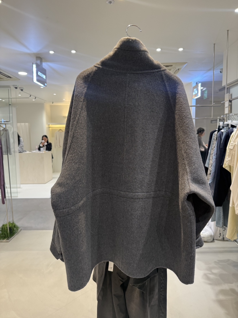 ATMOSPHERE東大門實拍女裝新品時尚真品推薦短款大衣高領ATMOSPHERE短款大衣