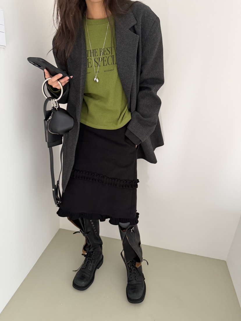 SPECIAL韓國代購女裝新款時尚真品人氣熱賣半身裙中短裙褶邊SPECIAL半身裙/中短裙