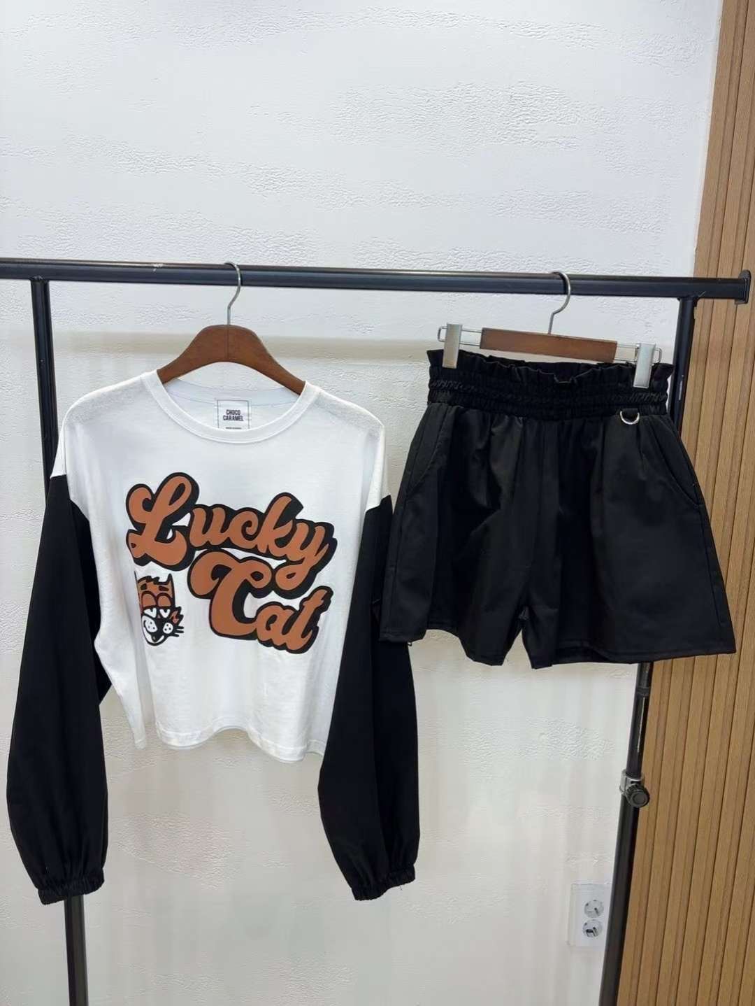 CHOCO CARAMEL韓國代購女裝新品休閑熱賣人氣時尚真品套裝B CLOTHES套裝圖色1