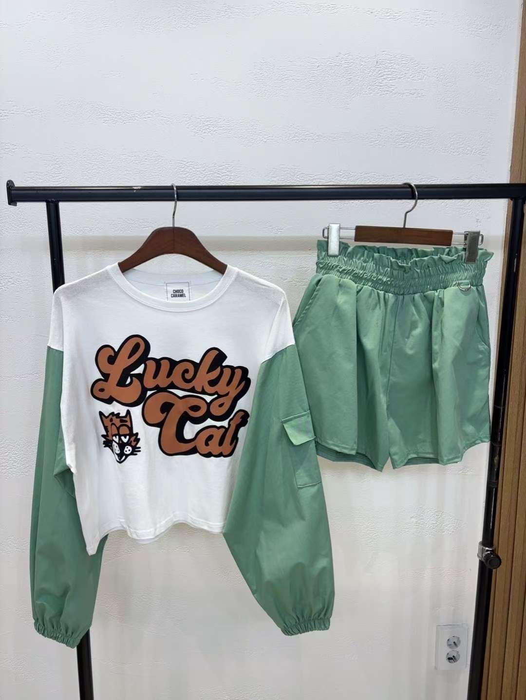 CHOCO CARAMEL韓國代購女裝新品休閑熱賣人氣時尚真品套裝B CLOTHES套裝圖色3