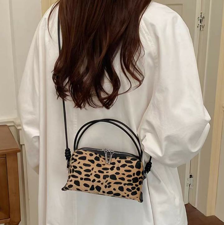 TROUVAILLE東大門代購女士新款推薦真品人氣熱賣單肩斜跨包TROUVAILLE單肩/斜跨包