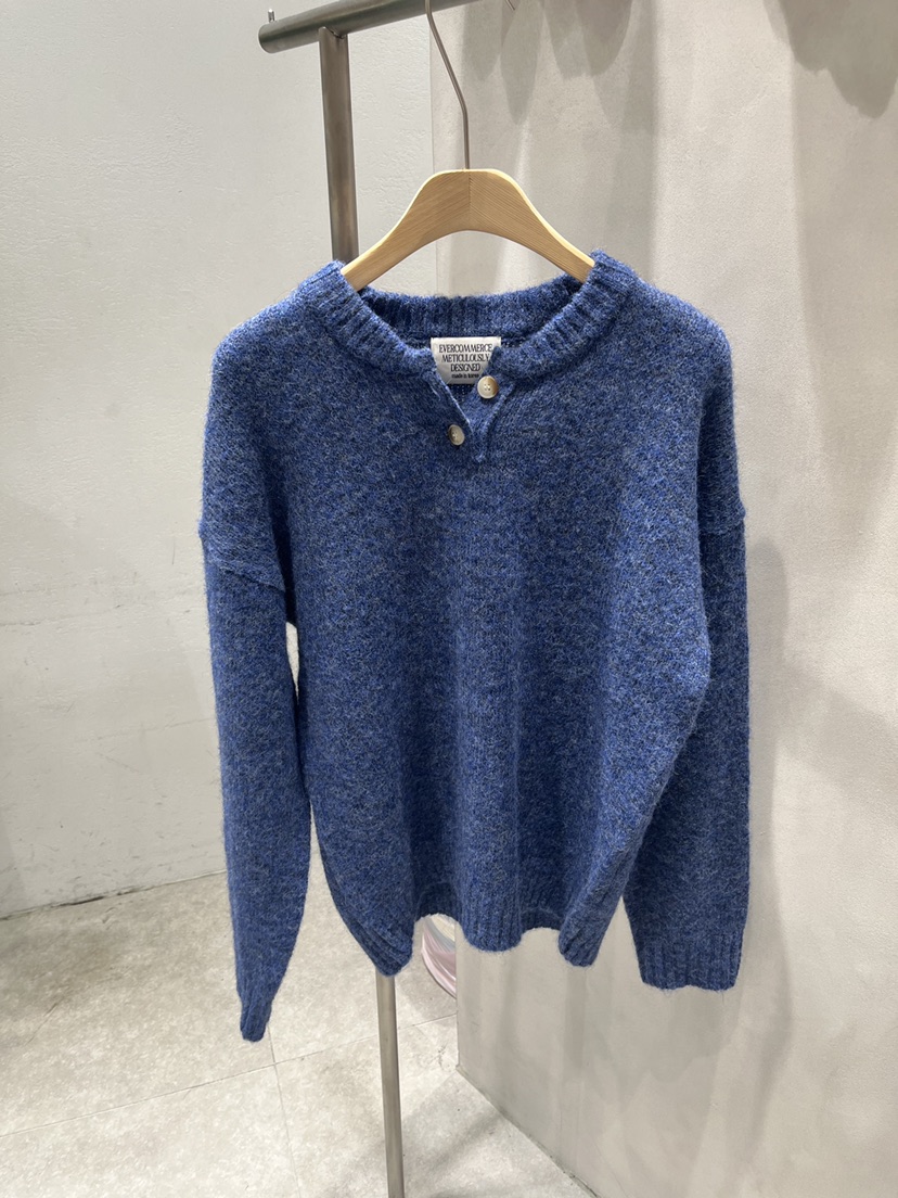 EVERCOMMERCE METICULOUSLY DESIGNED韓國代購女士新品人氣針織衫EVERCOMMERCE METICULOUSLY DESIGNED針織衫圖色1