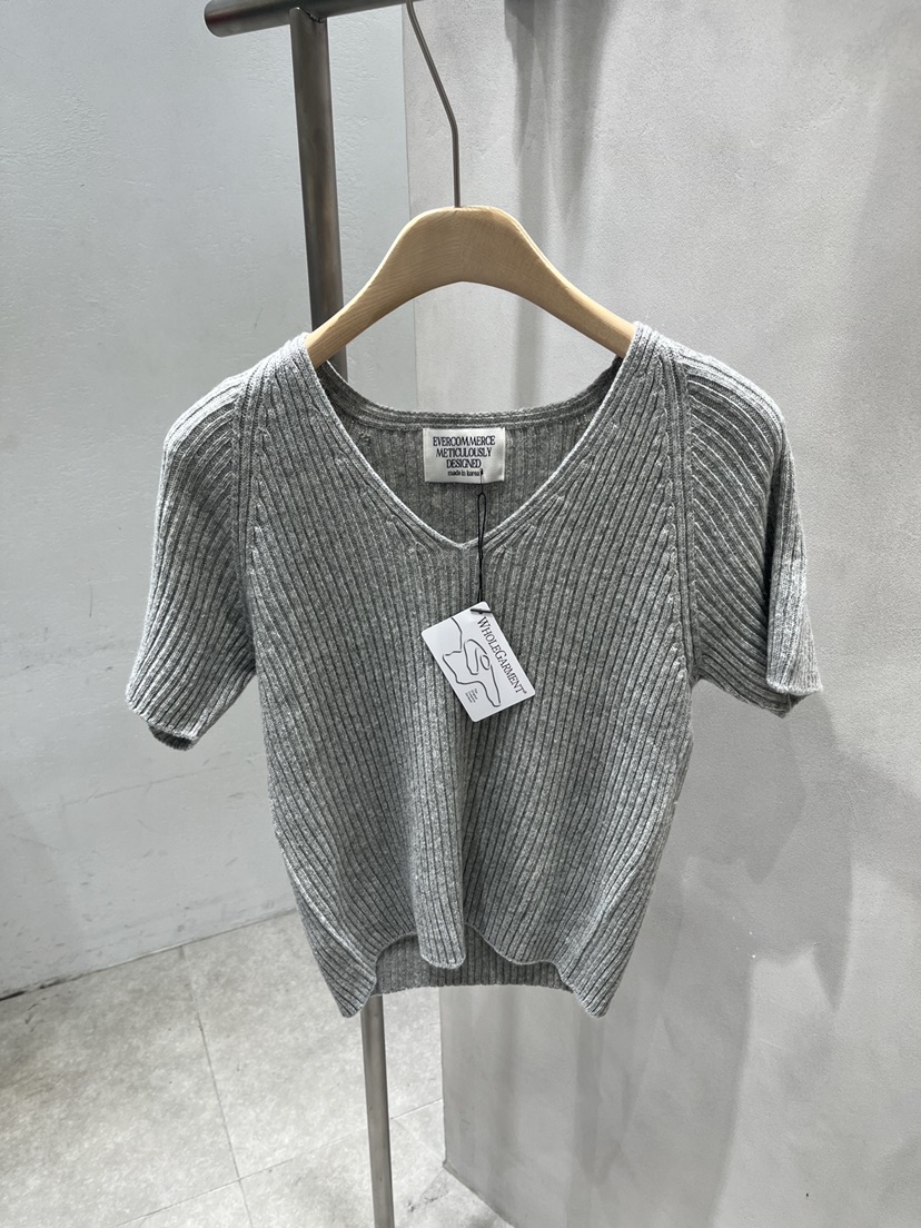 EVERCOMMERCE METICULOUSLY DESIGNED東大門實拍女裝新款時尚針織衫EVERCOMMERCE METICULOUSLY DESIGNED針織衫圖色4