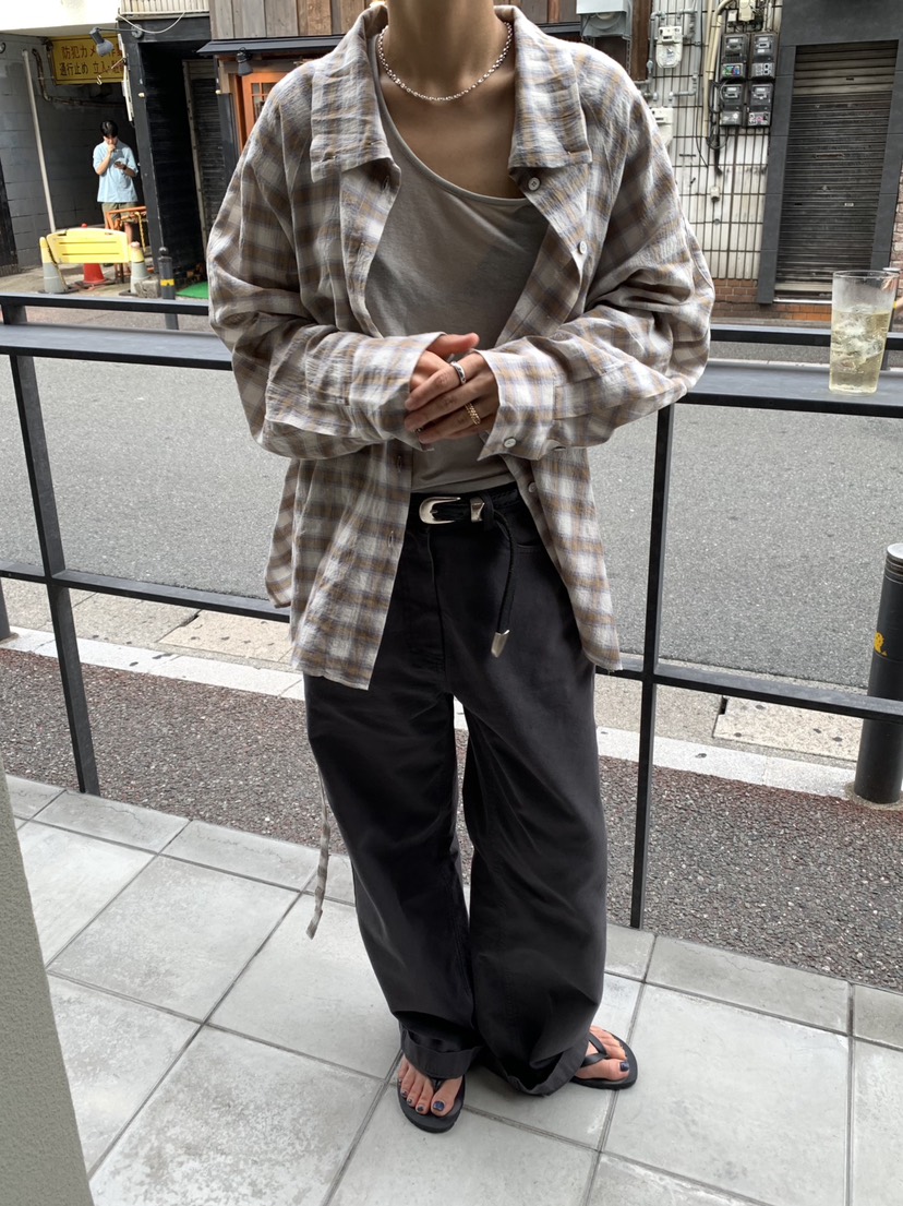 ROMANTICIZE韓國直郵女裝新品人氣推薦時尚襯衫蕾絲衫格子ROMANTICIZE襯衫/蕾絲衫