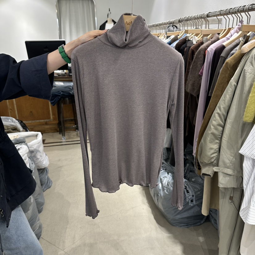 ACKER東大門直郵女裝新品真品時尚熱賣休閑推薦人氣長袖T恤Acker長袖T恤圖色2